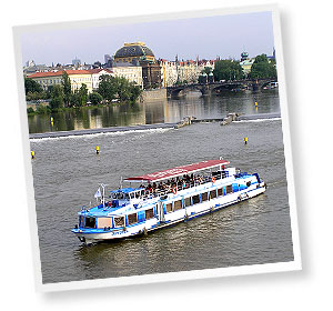 Fil Franck Tours - Tours in  - Prague by Boat with Lunch